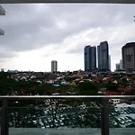 Comfy 2Br Tritower Suite Next To Jb Ciq, Jbcc & Capri