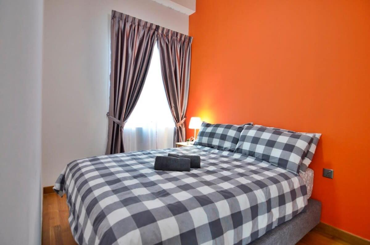 Comfy 2br Tritower Next To Jb Ciq, Jbcc & Capri Johor Bahru